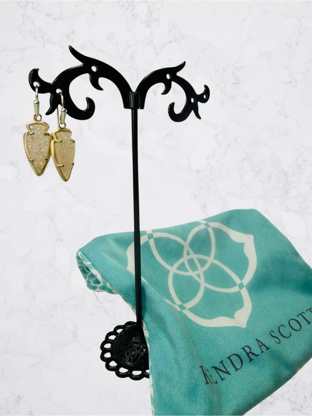 Kendra Scott Kate Arrowhead Drusy Quartz Dangle Drop Earrings Hook White Stone